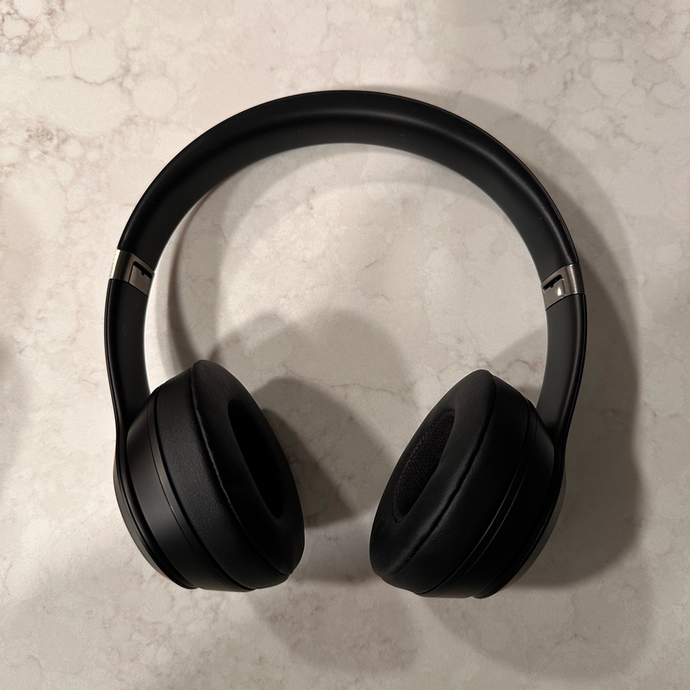Beats Solo 4